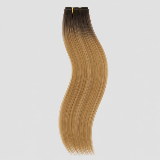 Butterfly Weft från Bsextensions i nyansen Mörk Blond Med Rötter R1C-18-46