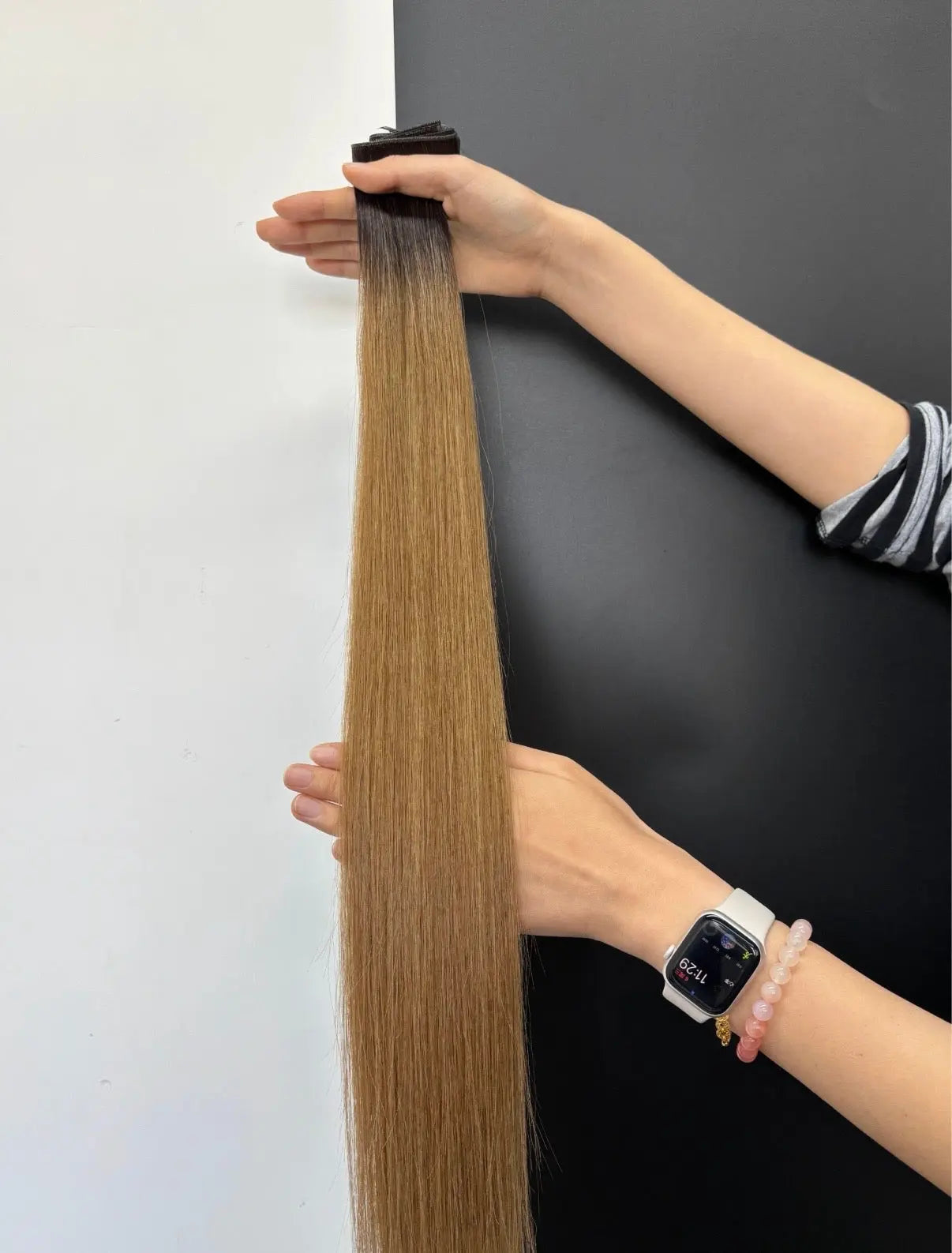 Butterfly Weft - Mörk Rotad Blond R2C-SIVER (Copy) Bsextensions